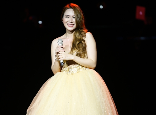 Mỹ Tâm bất ngờ vì sự chu đáo của Mr Đàm trong sinh nhật - 9