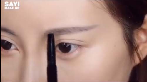 Hướng dẫn trang điểm tự nhiên theo kiểu châu Á - 1