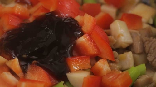 Thịt gà xào nấm đơn giản mà ngon - 7