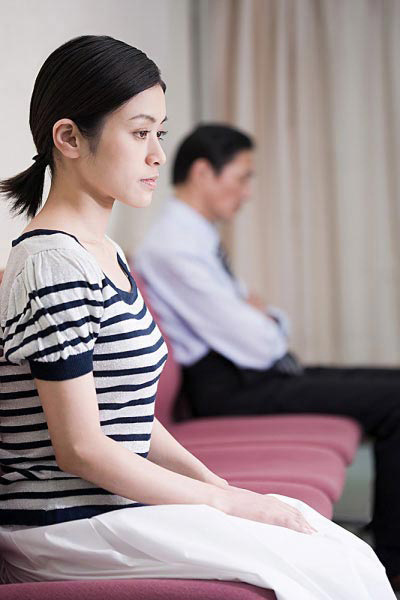 Cách an ủi một người vừa ly hôn - 1