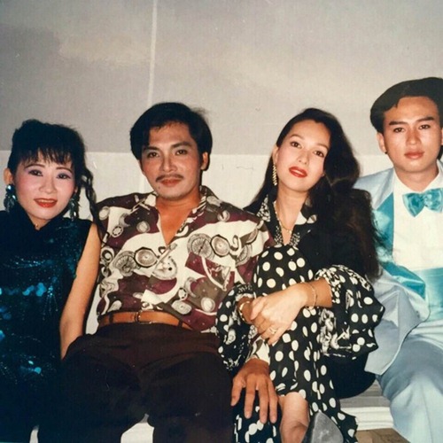 Thương Tín bị quot;ném đáquot; vì tự truyện (4): Sự im lặng của người vợ mang tiếng quot;tống tiềnquot; - 2