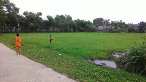 Điều tra làm rõ nam sinh và nữ sinh Huế đánh nhau - 2