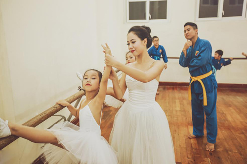 Mối tình đáng yêu của cô gái dạy múa và anh chàng dạy võ - 6