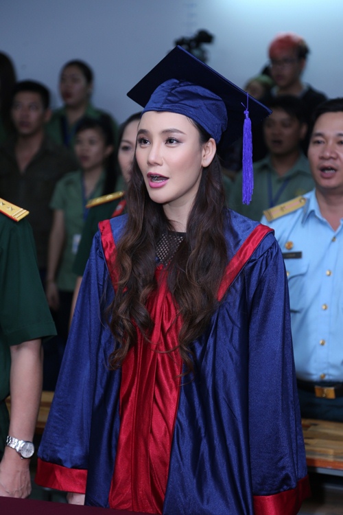 Hồ Quỳnh Hương trở thành giảng viên đại học - 5