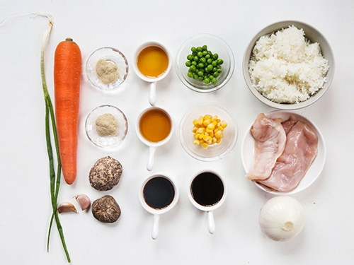 Cơm rang ức gà ấm bụng ngày mới - 1