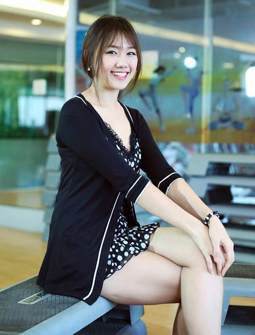 Những kiểu tóc đẹp giúp Hari Won quot;ăn gianquot; tuổi cực siêu - 7