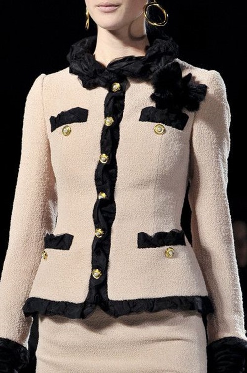 Quyền lực quot;ma thuậtquot; của những bộ suit Chanel - 9