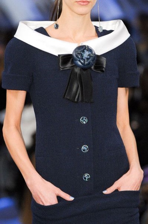Quyền lực quot;ma thuậtquot; của những bộ suit Chanel - 16