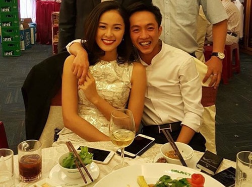 Hạ Vi về làm thư ký cho bạn trai Cường Đô La - 1