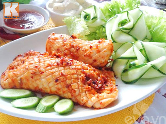 Mực nướng sa tế thèm chảy nước miếng