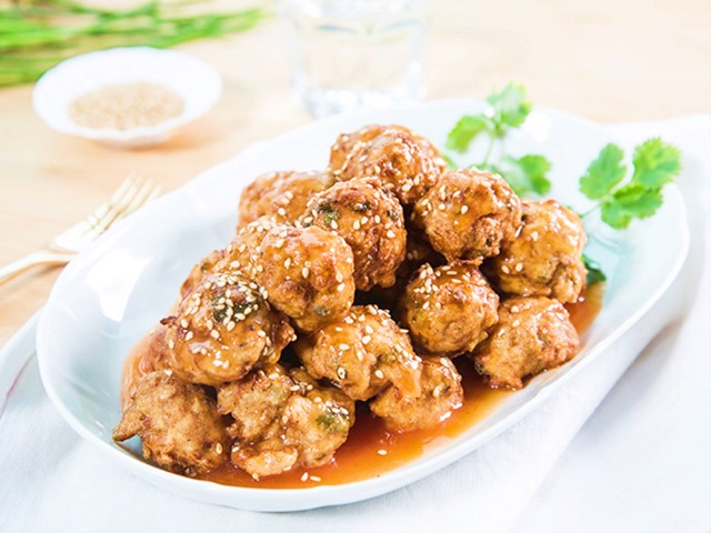 Thịt viên củ cải sốt tương cà - 9