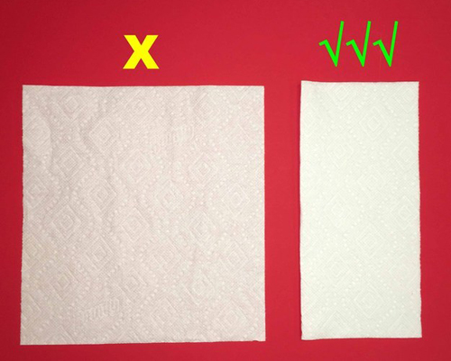 Nhiều người đang đi vệ sinh, xối nước bồn cầu sai cách - 3