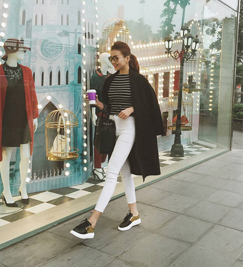 Phạm Hương, Thanh Hằng đi giày thể thao vẫn đẹp phát ghen - 2