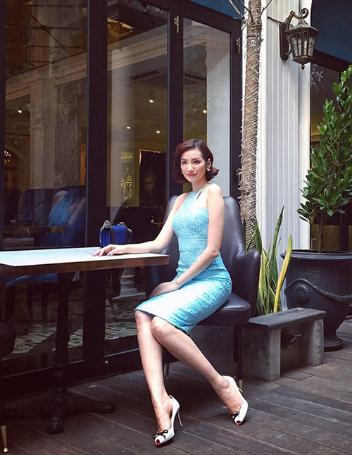 Phạm Hương, Thanh Hằng đi giày thể thao vẫn đẹp phát ghen - 7