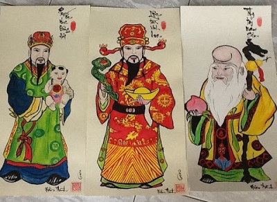 Dán tranh Tết đúng ngày cuối năm kéo Môn Thần bảo vệ nhà - 2