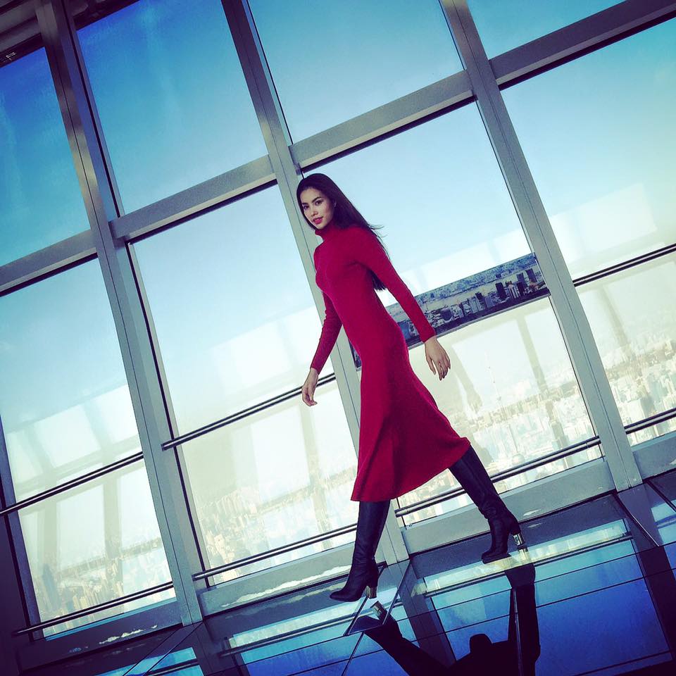 Phạm Hương sang chảnh với túi xách gần 500 triệu - 3