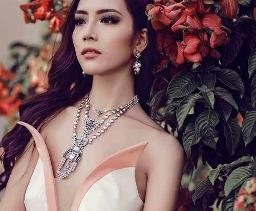 Giải bạc siêu mẫu 2015: Không mặc hở để tiến thân - 1