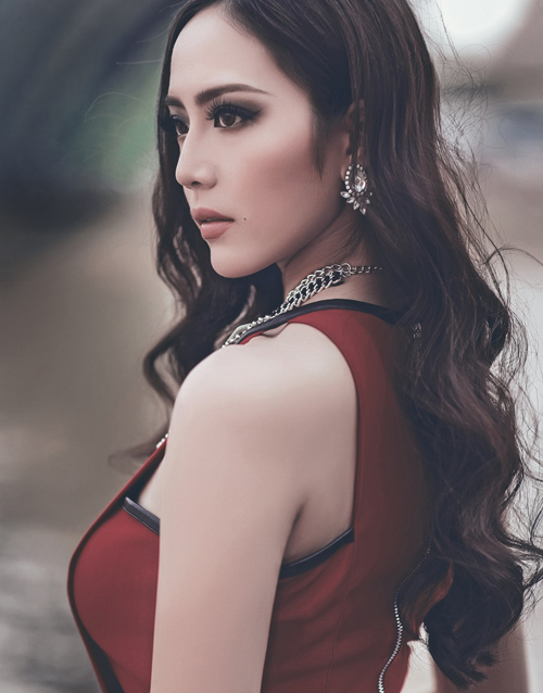Giải bạc siêu mẫu 2015: Không mặc hở để tiến thân - 9