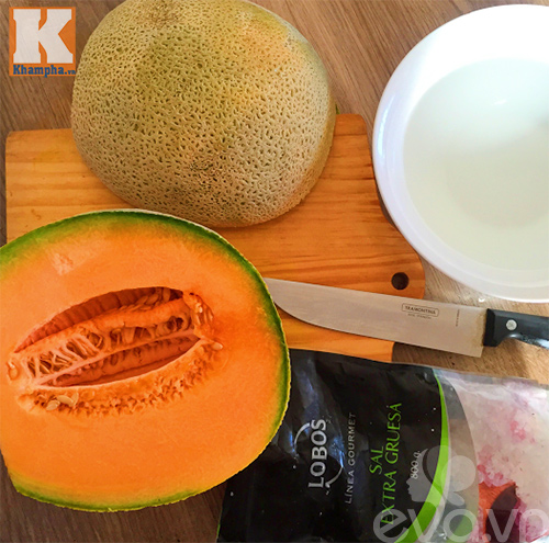 Dưa vàng sấy dẻo đãi khách dịp Tết - 1