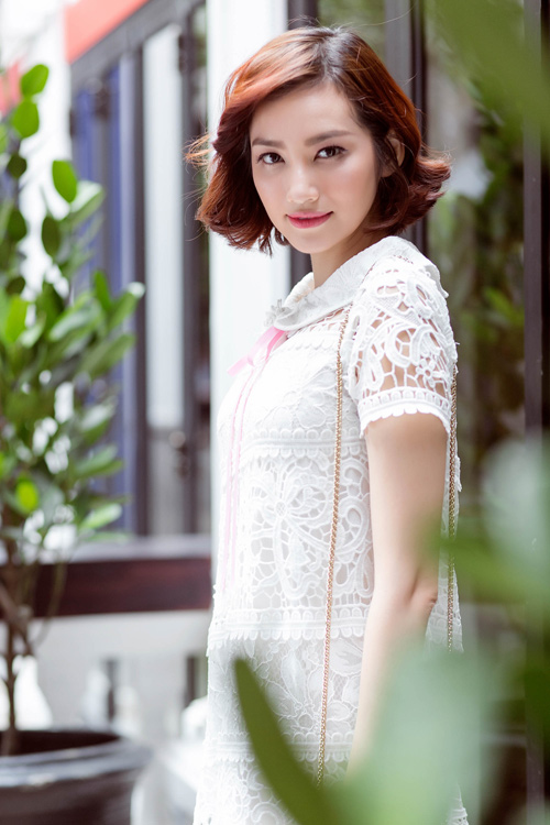 Trúc Diễm mặc đẹp quot;trốnquot; chồng đi chơi xuân - 16