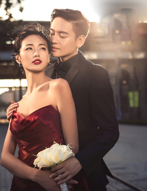 Chồng đòi ly hôn vì tôi nhận tiền từ tình cũ - 1