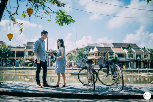 Chàng Tây ngày nào cũng mang nhẫn chờ cầu hôn cô gái Việt - 1