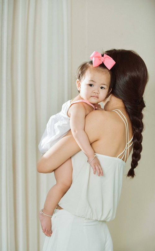 Maya: quot;Không bao giờ yêu ai hơn con gáiquot; - 5