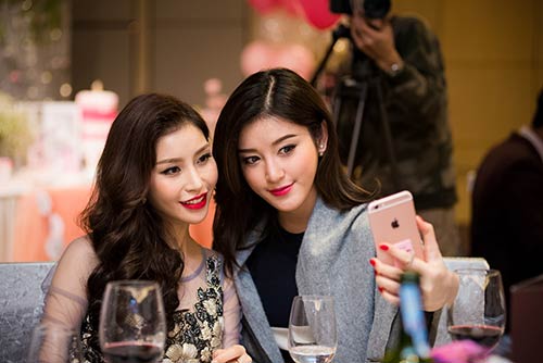 Á hậu Huyền My xinh đẹp đi sự kiện - 5