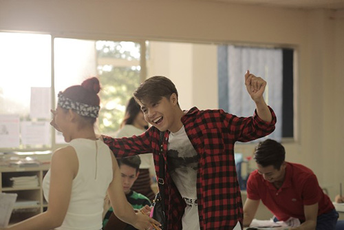 Noo Phước Thịnh đột nhiên đổi tóc quot;xù mìquot; - 7