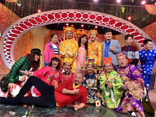 Công Lý đoàn tụ Thảo Vân và con trai tại quot;Táo quân 2016quot; - 9