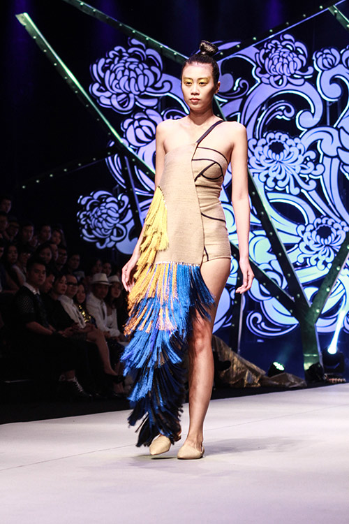 Tiến Truyển lên ngôi quán quân Project Runway Vietnam 2015 - 8