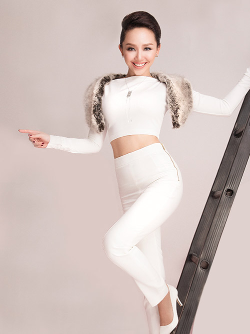 “Bản hit” cá tính cho những ngày đầu năm - 6
