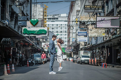 Loạt ảnh lãng mạn của cặp đôi chàng cao nàng thấp gây sốt - 1