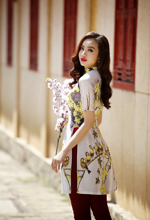 Dàn mỹ nhân Vbiz quot;đua nhauquot; diện áo dài rực rỡ đón Tết - 12