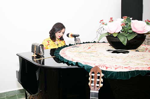 Chợ Tết độc đáo trong nhà HH Đền Hùng Giáng My - 7