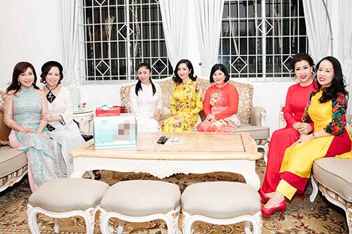 Chợ Tết độc đáo trong nhà HH Đền Hùng Giáng My - 10