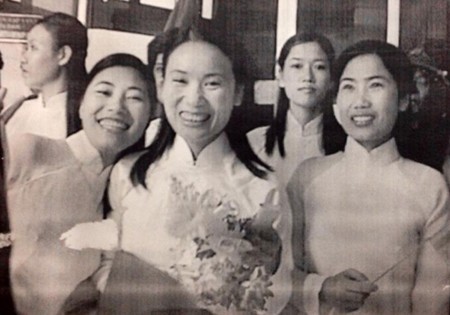 Những người đẹp tuổi Thân làm MC nổi đình nổi đám của showbiz Việt - 1