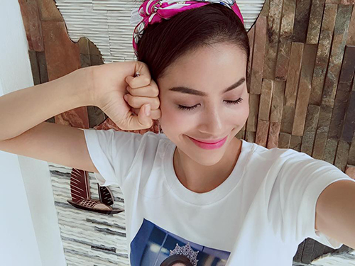 Phạm Hương gây thương nhớ với tóc băng đô xinh xắn - 3