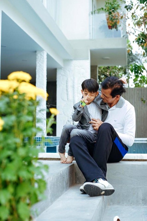 Cường Đôla quấn quýt bên bạn gái, Subeo đón Tết cùng Hà Hồ - 7