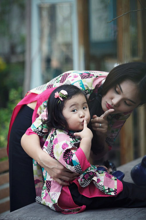 Những nhóc tỳ con lai đẹp như thiên thần nhà sao Việt - 13
