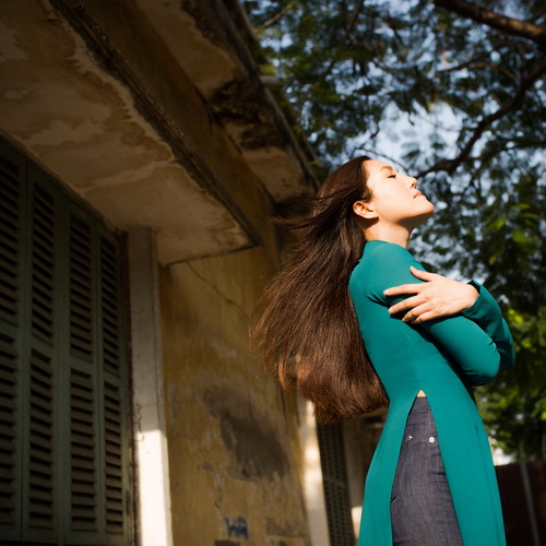 Hồ Bích Ngọc rời showbiz theo chồng định cư Thụy Sĩ - 5