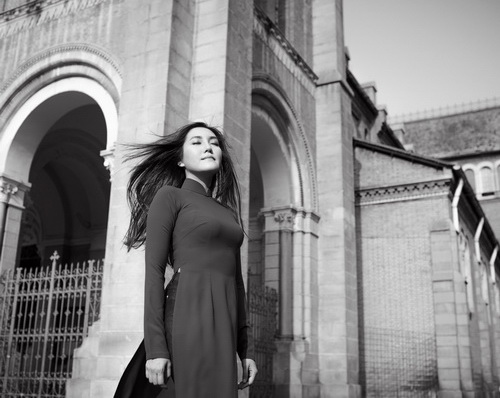 Hồ Bích Ngọc rời showbiz theo chồng định cư Thụy Sĩ - 10