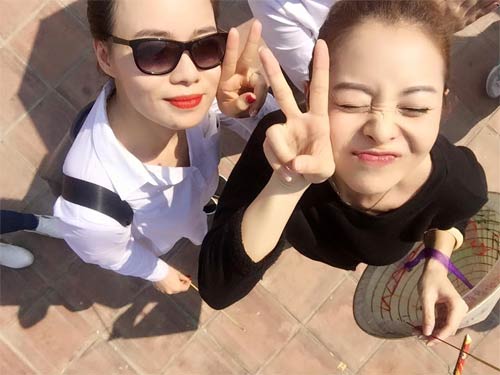 Cường Đôla đùa nghịch cùng Subeo trên bãi biển - 13