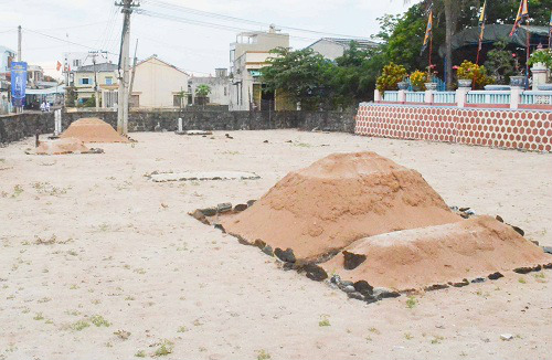 Đầu năm mới đến Lý Sơn viếng mộ gió - 4