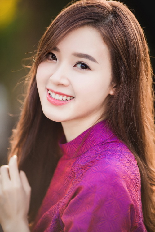 Phạm Hương: Phụ nữ đẹp là người không bỏ quên nhan sắc - 7