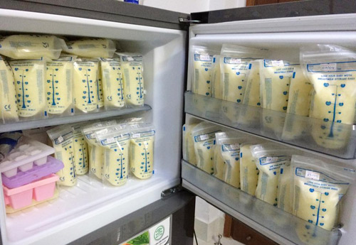 Con 18 tháng, mẹ vẫn dồi dào sữa - 3