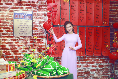 Dương Hoàng Yến, Á khôi Ngọc Thanh nô nức áo dài đón Xuân - 3