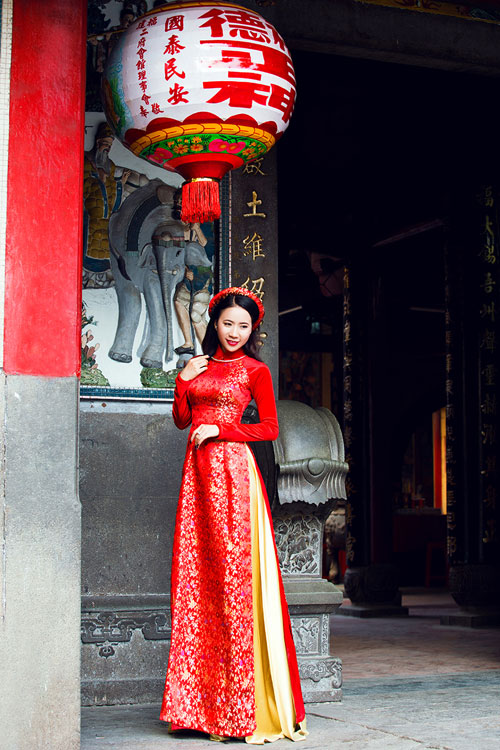 Dương Hoàng Yến, Á khôi Ngọc Thanh nô nức áo dài đón Xuân - 6