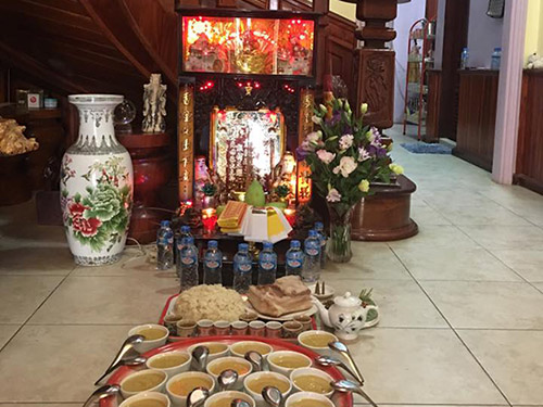 Coi chừng mua vàng thiếu tuổi trong ngày vía Thần tài - 2