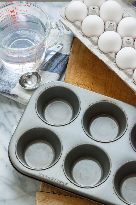 Tuyệt chiêu chần trứng bằng lò nướng - 1